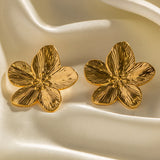 ARETES CHUNKY FLOR DORADA: Versatilidad y Estilo